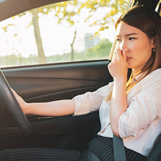 使用時に異臭がする